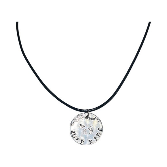 Handmade stamped horses Silver pendant adjustable Black leather cord necklace - Picture 7 of 8